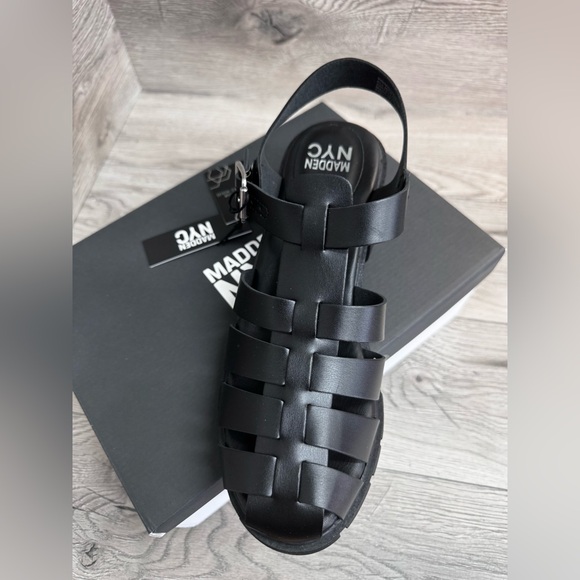 Madden NYC Women's Size 11 Genesis Block Heel Fisherman Sandal Shoe NEW - Picture 4 of 7